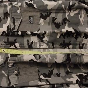 Men's long sleeve shirt